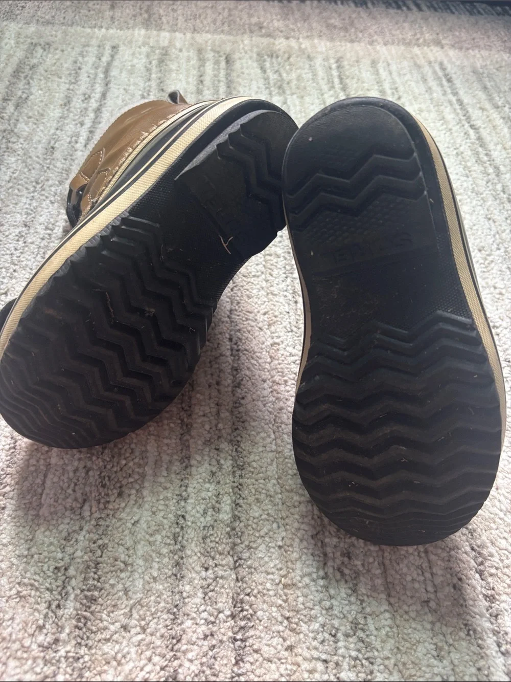 Sorel insulated kids